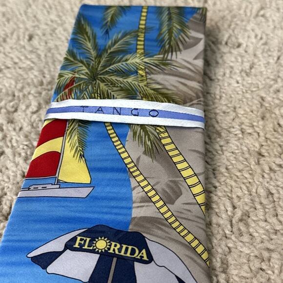 Tango Tropicalo Mens Formal Necktie 56"Lx4"W Multicolor Neck Tie Florida Theme - Picture 4 of 4